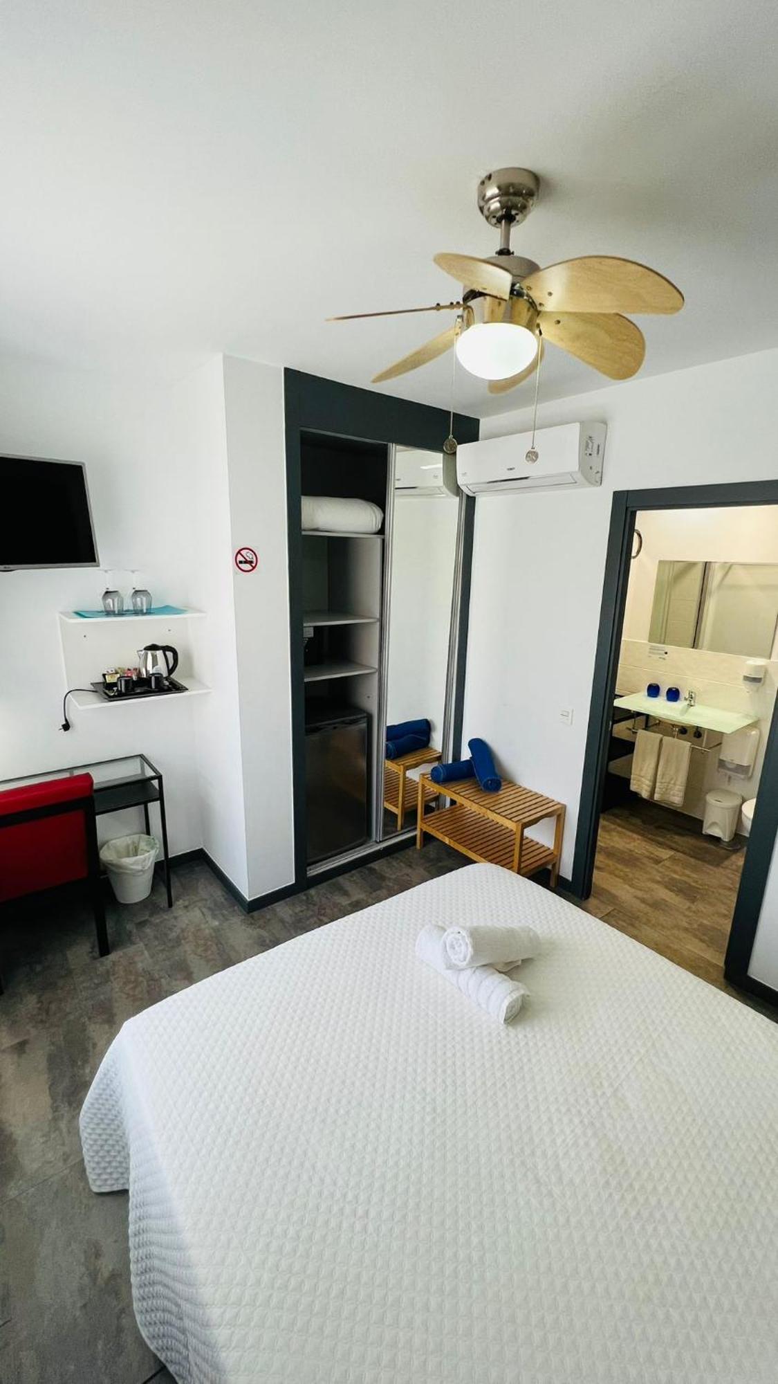 Bajondillo Beach Cozy Inns (Adults Only) Torremolinos Exterior foto