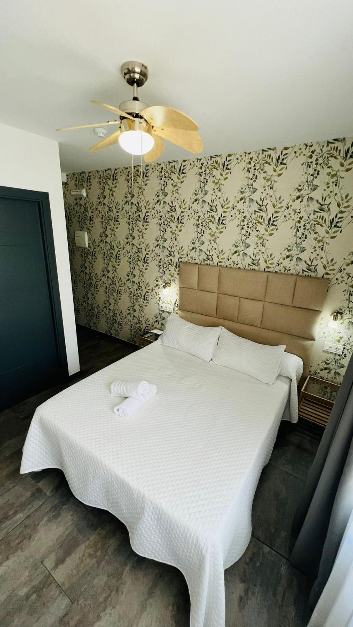 Bajondillo Beach Cozy Inns (Adults Only) Torremolinos Exterior foto