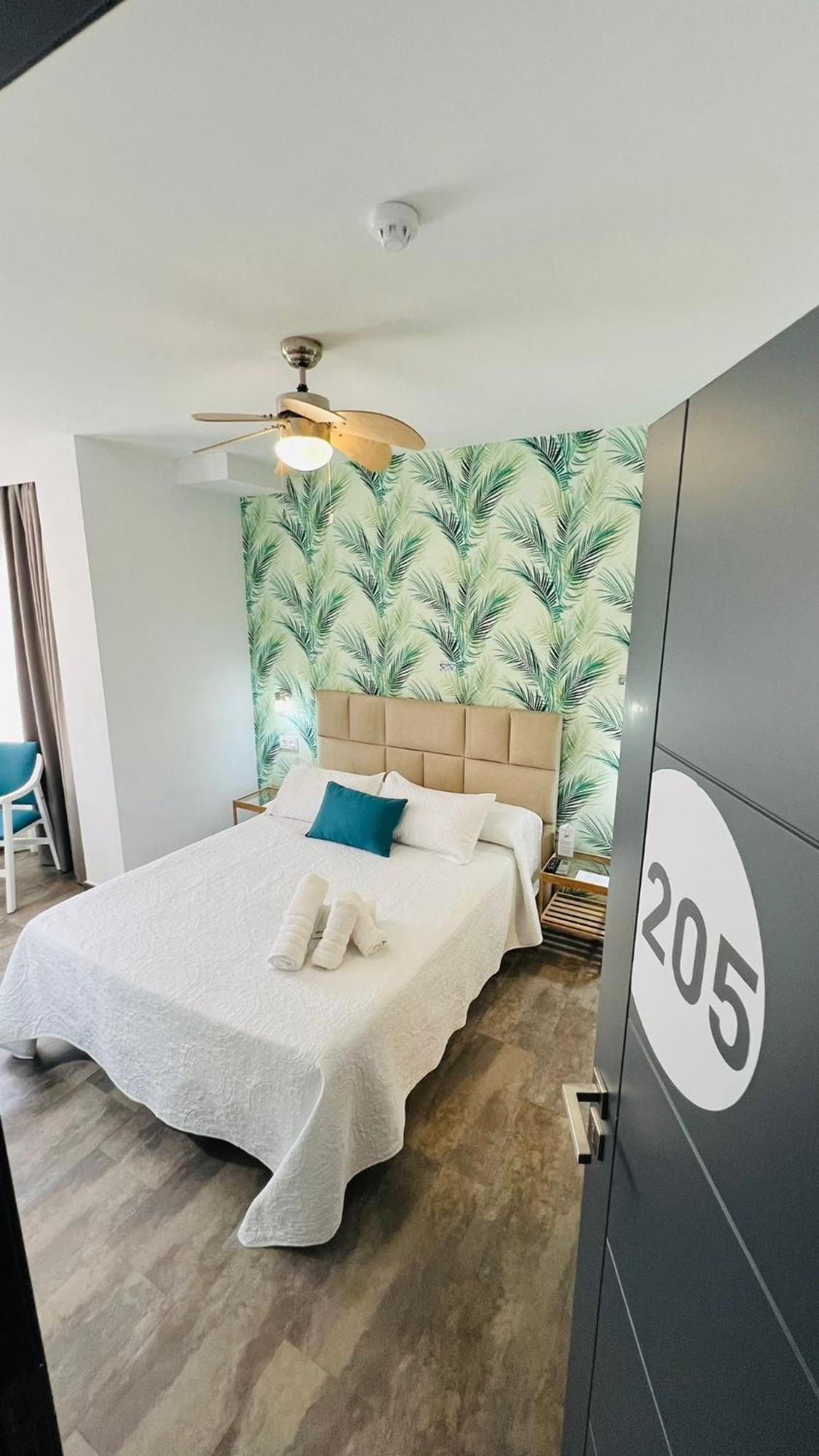 Bajondillo Beach Cozy Inns (Adults Only) Torremolinos Exterior foto