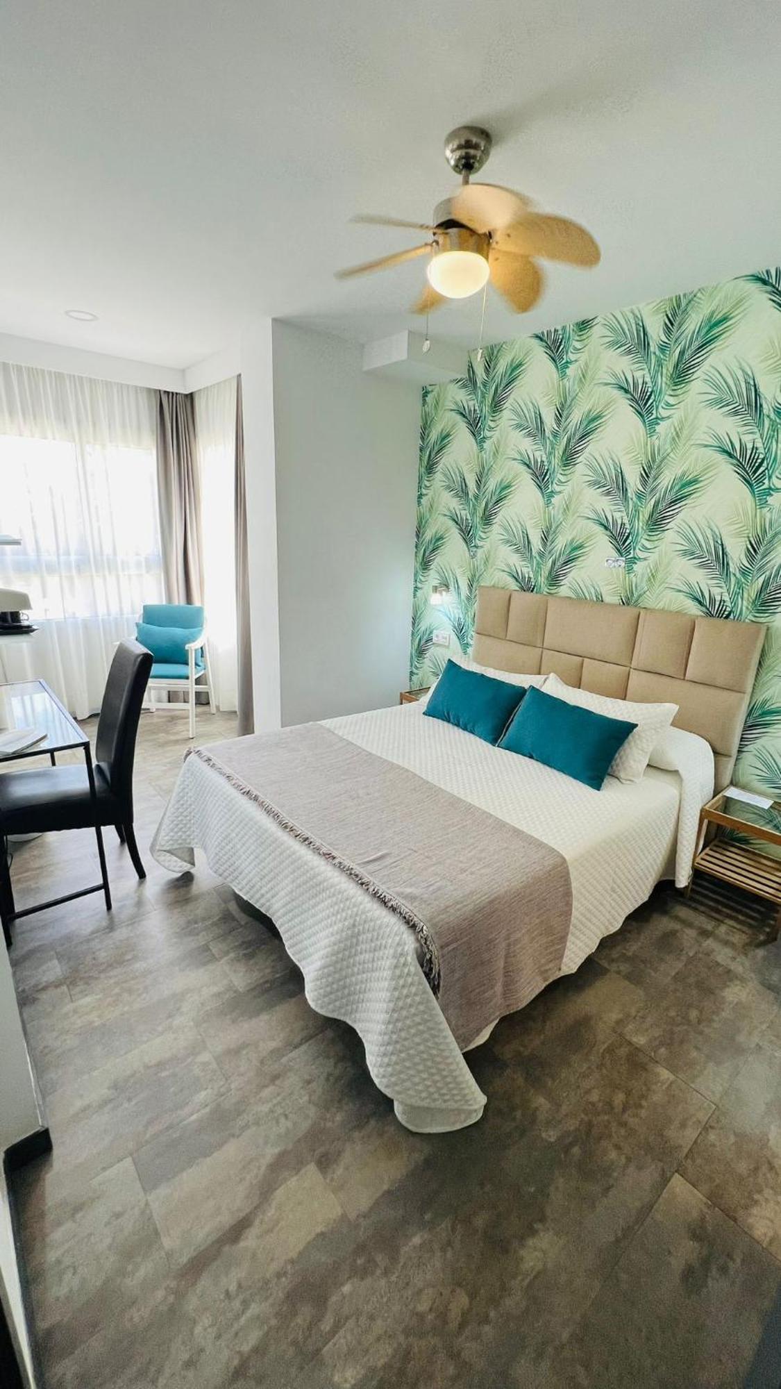 Bajondillo Beach Cozy Inns (Adults Only) Torremolinos Exterior foto